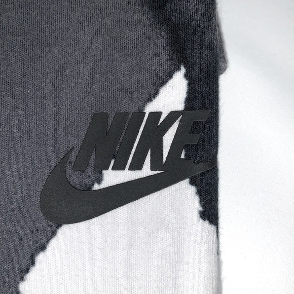Nike | Black Gray Charcoal Sleeveless Tee - Picture 2 of 6